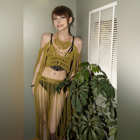 Handmade Macrame Crochet Dress - Picture 14 of 14